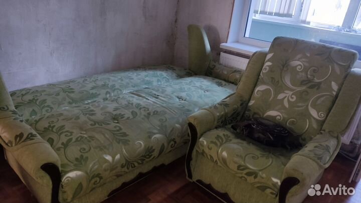 Отдам бесплатно диван