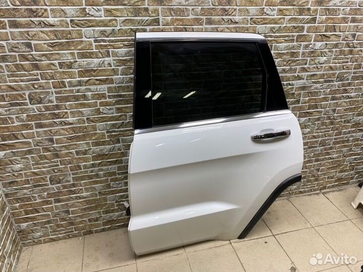 Дверь задняя левая Jeep Grand Cherokee