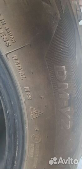 Bridgestone WT17 225/65 R17