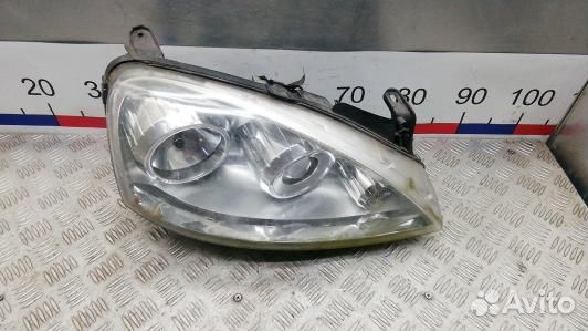 Фара правая opel corsa C (YBE06MU01)