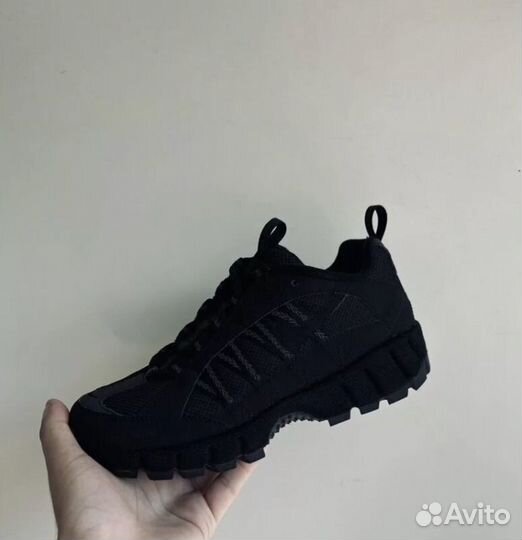 Кроссовки Nike Air Humara 17 Triple Black