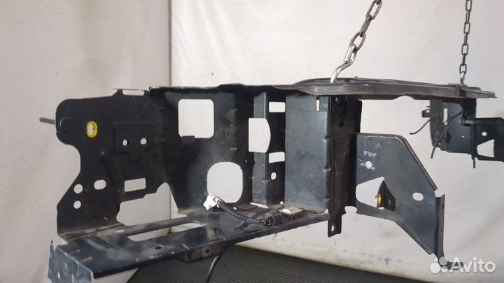 Рамка передняя Volvo XC90