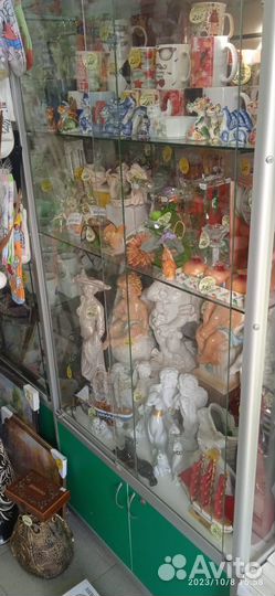 Продам стеллажи