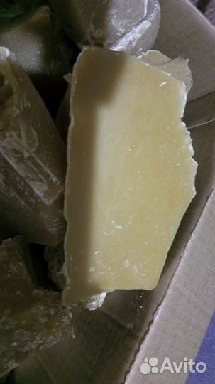 Оптом пчелиный воск кусковой