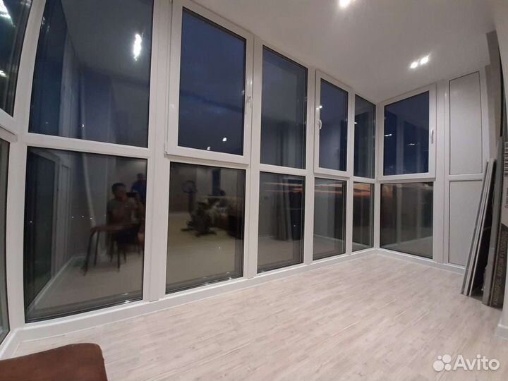 Остекление и обшивка балконов