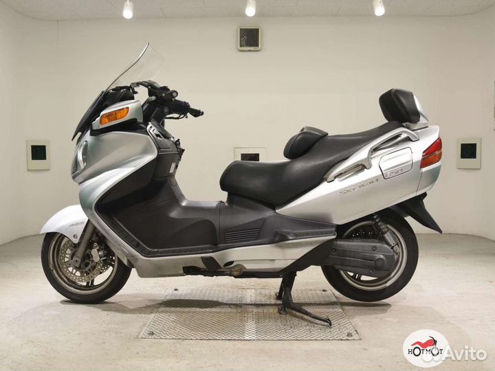 Suzuki Burgman (SkyWave) 650 2005г