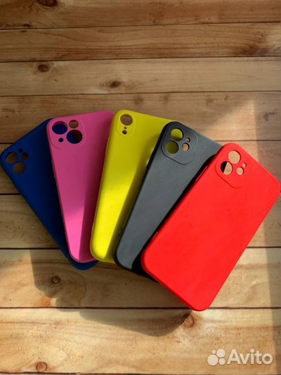 Чехол на iPhone 11