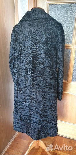 Шуба /пальто из каракуля-каракульчи