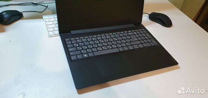 Lenovo L340 4 ядра /15.6/ssd 256+320/8GB DDR4