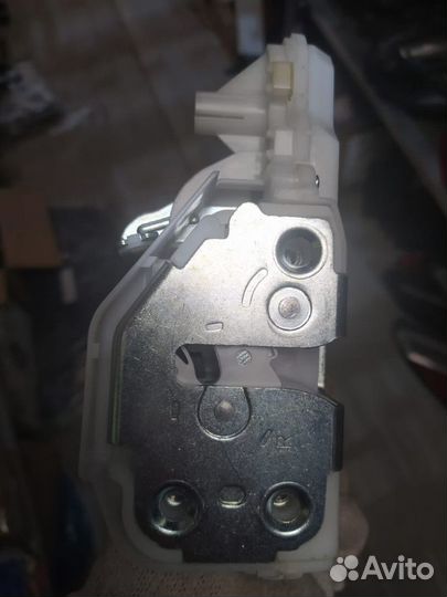 16SKV452 SKV центральный замок передняя правая hon