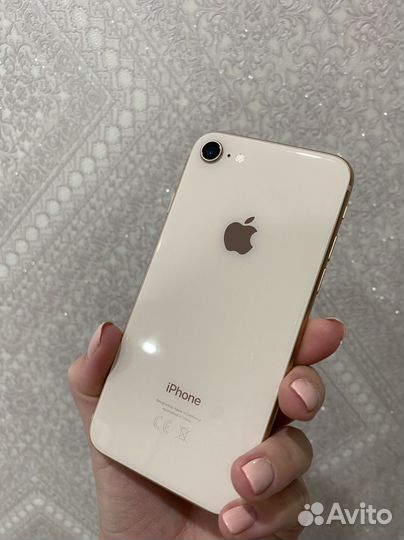 iPhone 8, 256 ГБ