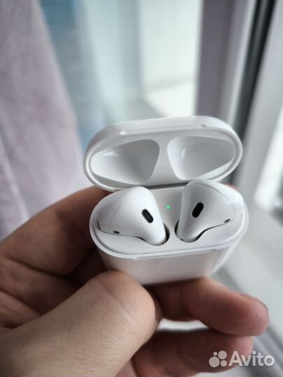 Airpods 2