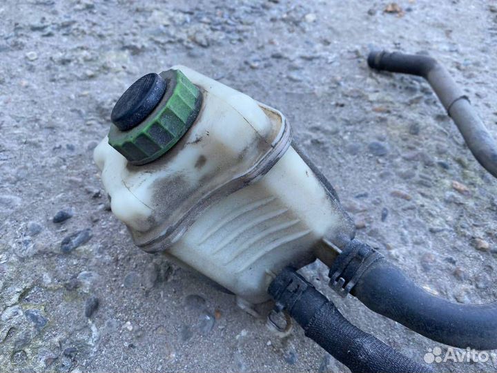 Бачок гидроусилителя руля Audi Q7 4LB