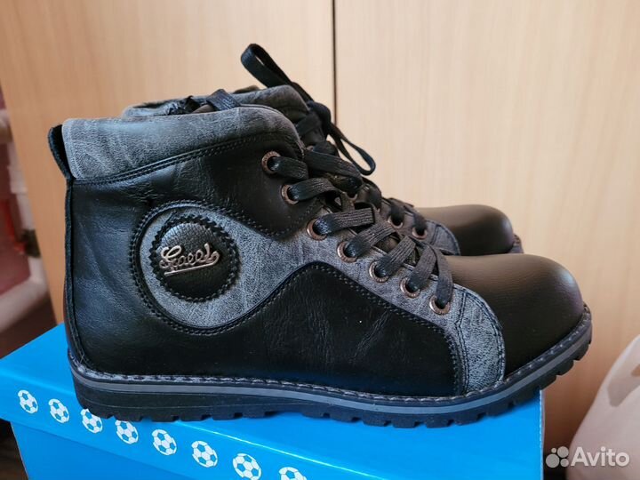 Ботинки подростковые