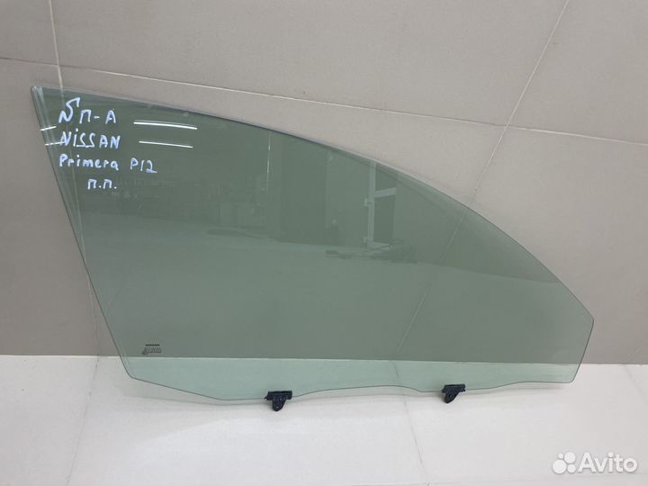 Стекло двери Nissan Primera P12