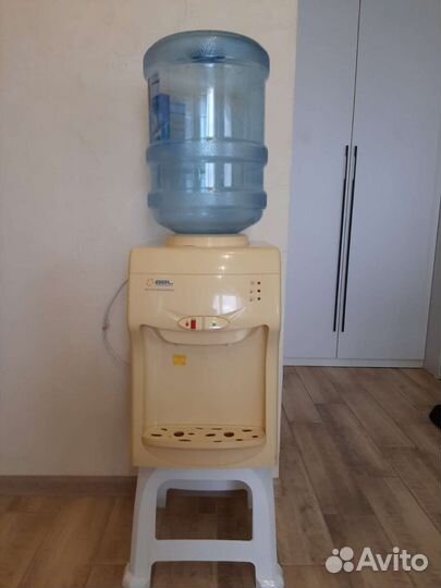 Кулер для воды бу