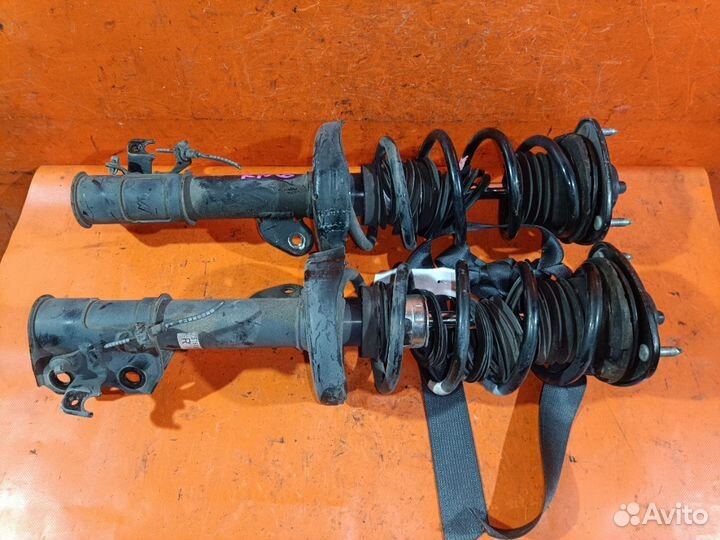 Стойка Honda Stream RN6 (Переднее)