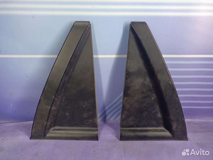 Накладка задней двери наружная Kia Sportage 2