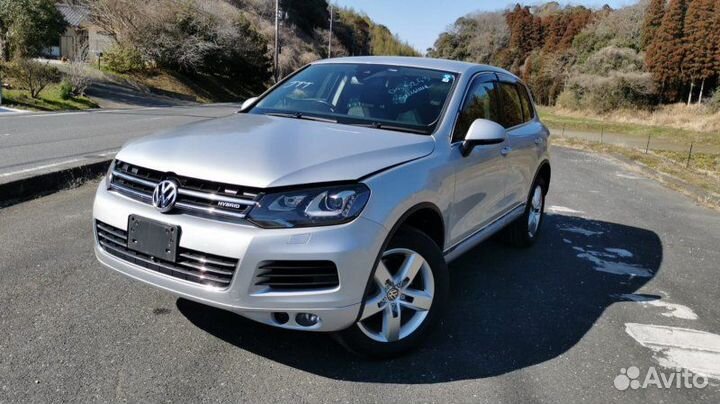Авто на разбор Volkswagen Touareg 7P cgea 2011