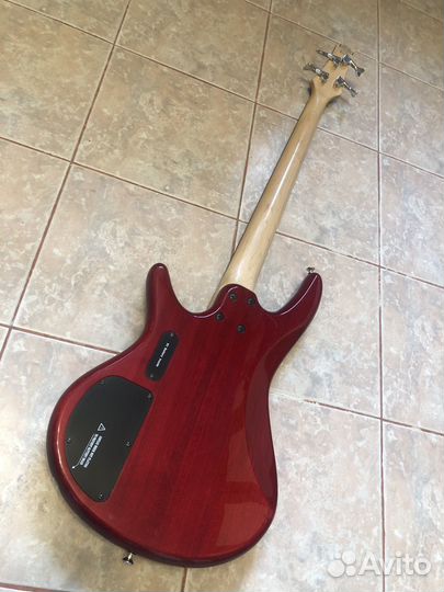 Бас гитара Ibanez GSR 200