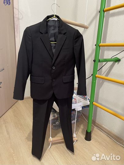 Костюм на мальчика 6-8 лет