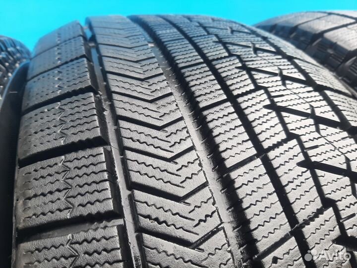 Bridgestone Blizzak VRX 225/55 R17 97S