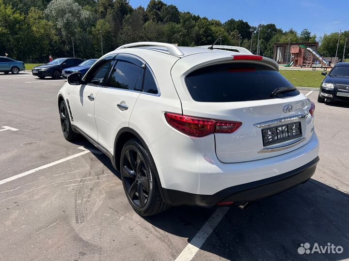Infiniti FX37 3.7 AT, 2012, 136 394 км