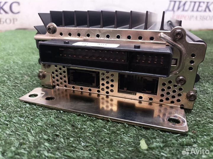 Усилитель акустической системы Audi Audi A8 4E