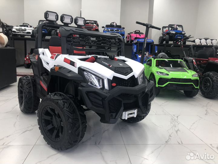 Джипы внедорожники на пульте