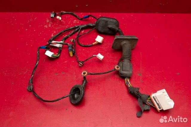 Проводка двери передняя левая Kia Ceed 1G G4FC 1.6