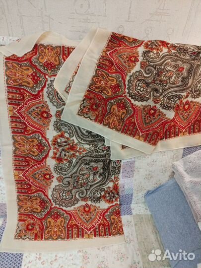 Павловопосадские платки 2 шт. новые одним лотом