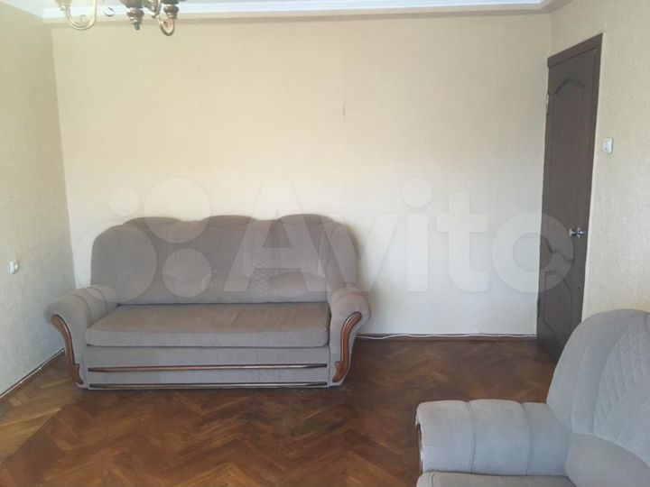2-к. квартира, 56 м², 3/9 эт.