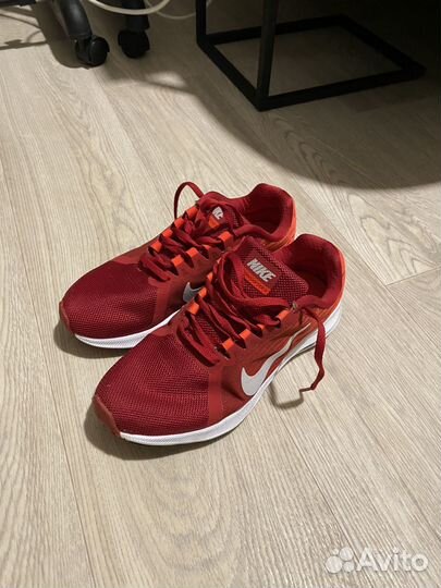 Кроссовки nike