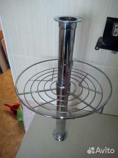 Подставка под фужеры и фрукты