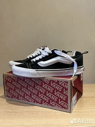 Vans knu skool