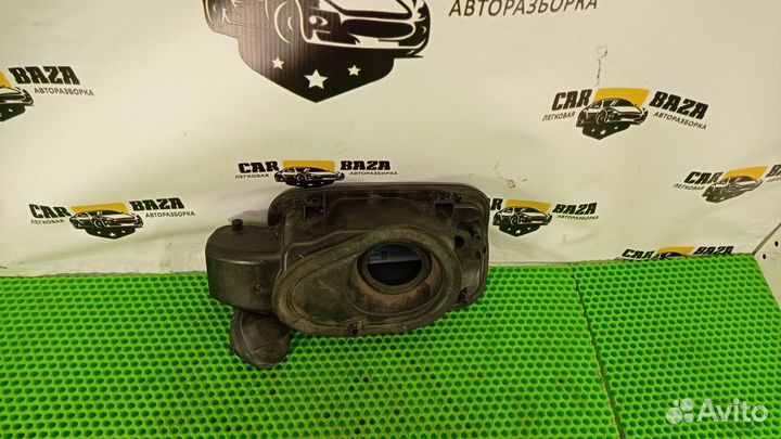 Лючок бензобака Audi A4