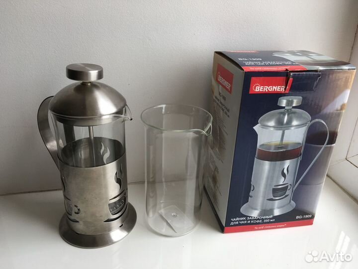 Чайники заварочные разных времен