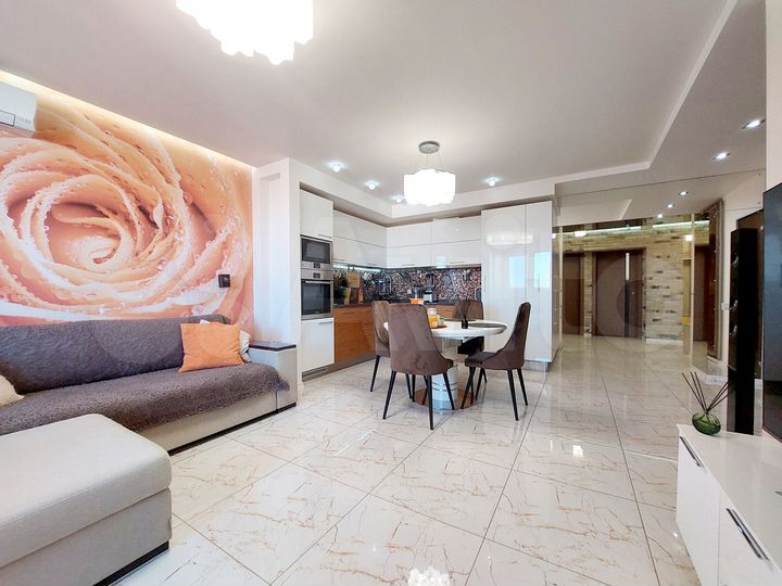 3-к. квартира, 104,1 м², 14/14 эт.