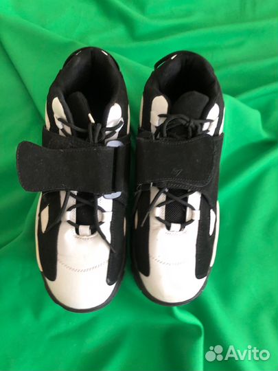 Кроссовки для мальчика