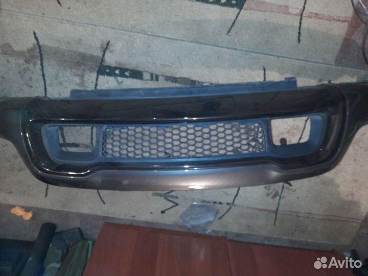 Бампер передний Джип Гранд Чероки