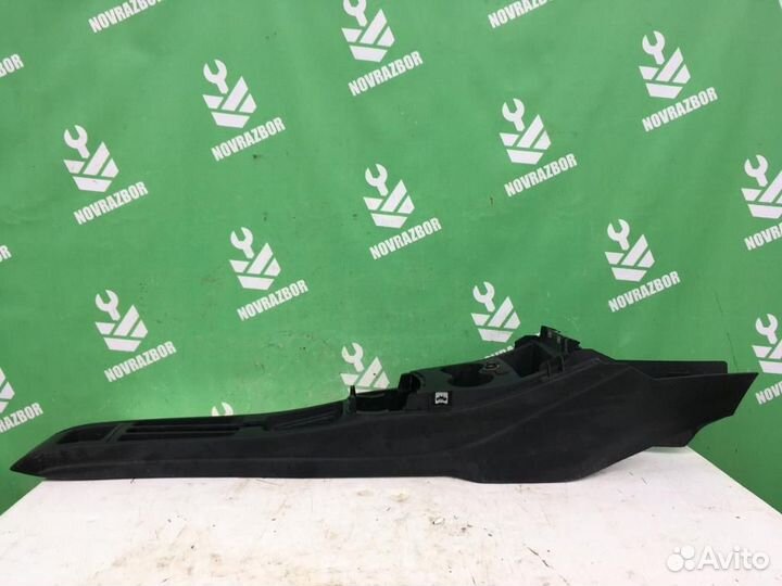 Консоль Фольксваген Поло седан рус