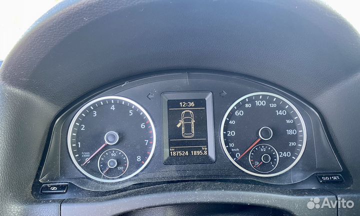 Volkswagen Tiguan 2.0 AT, 2010, 187 000 км