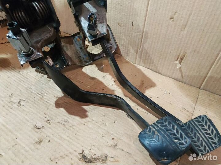 Педальный узел Ford Ranger ET 2006-2009