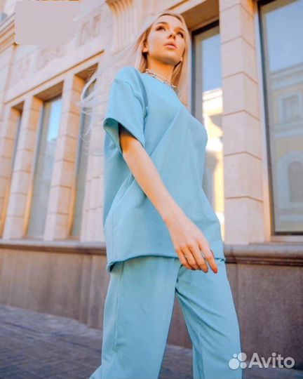 Костюм спортивный двойка новый