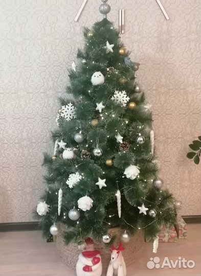 Елка искусственная