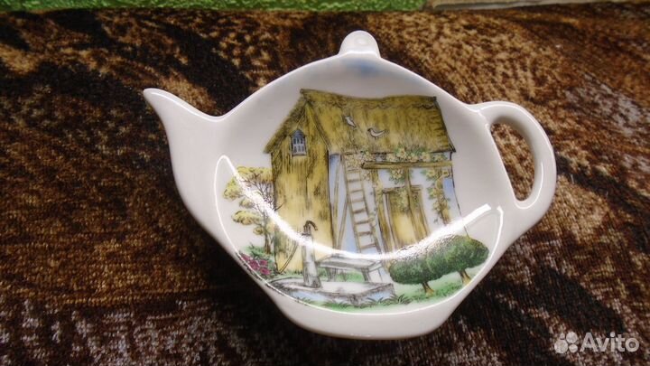 Фарфоровая кружка и подставка под пакетики Lefard