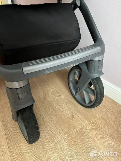 Коляска Roan Bass Next 2в1