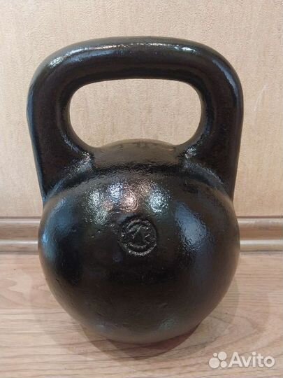 Гиря 24 кг(2шт), 32кг,16кг