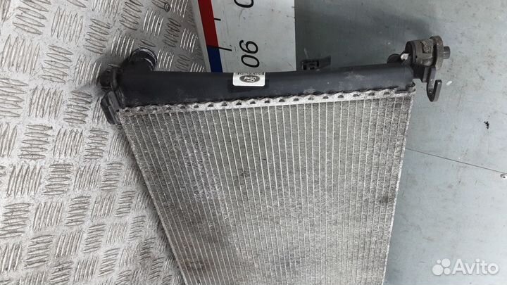 Радиатор (основной) Ford Fusion 2003