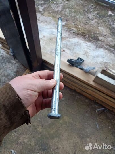 Yamaha xj6 ось подрамника двигателя